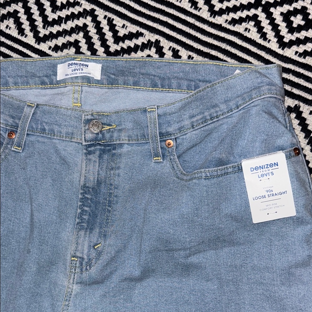 Vintage’90s Loose Straight Light Blue Women's Jeans - Picture 3 of 5